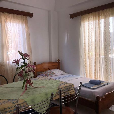 Vila La Tuna Apartment Ksamil Ngoại thất bức ảnh