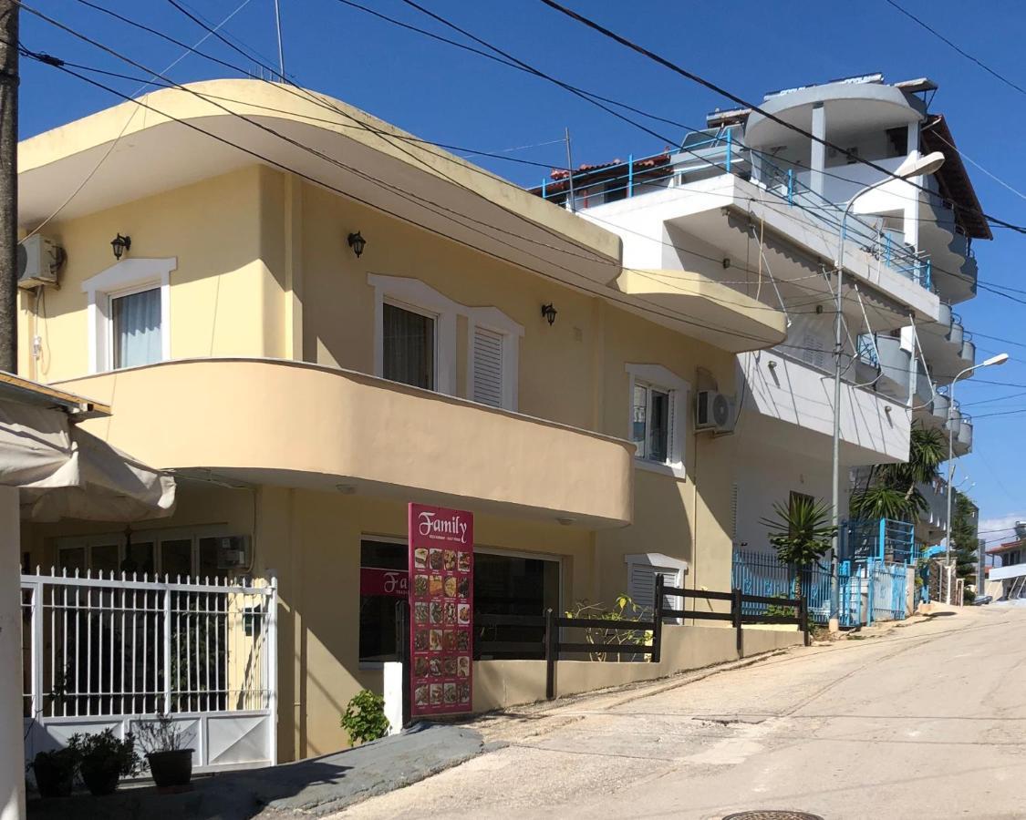Vila La Tuna Apartment Ksamil Ngoại thất bức ảnh