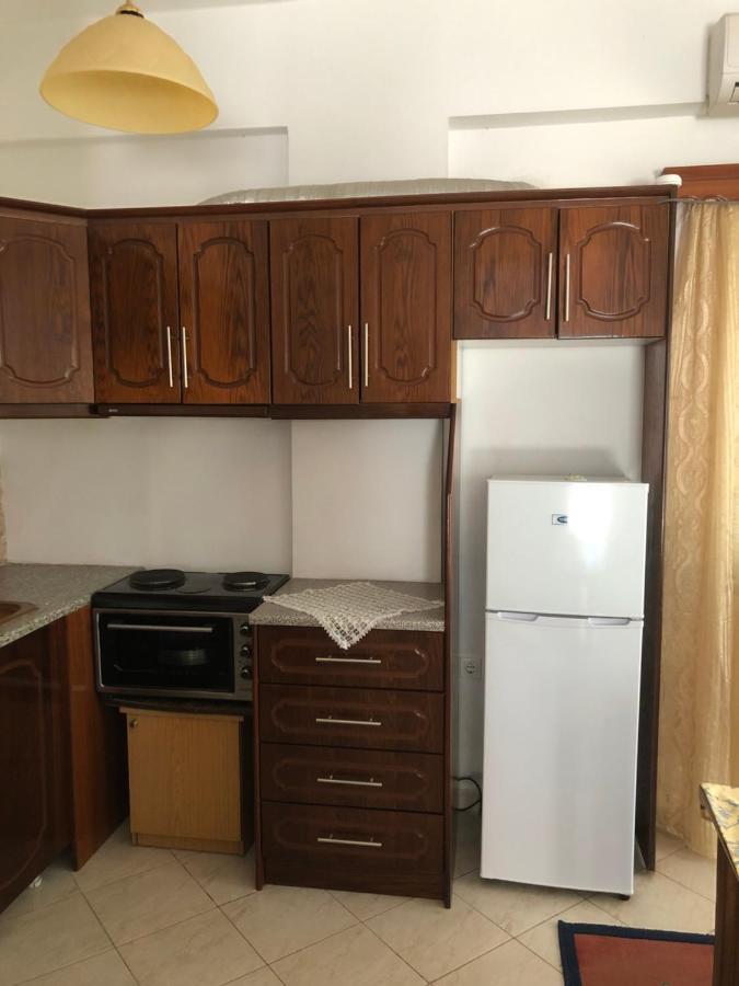 Vila La Tuna Apartment Ksamil Ngoại thất bức ảnh