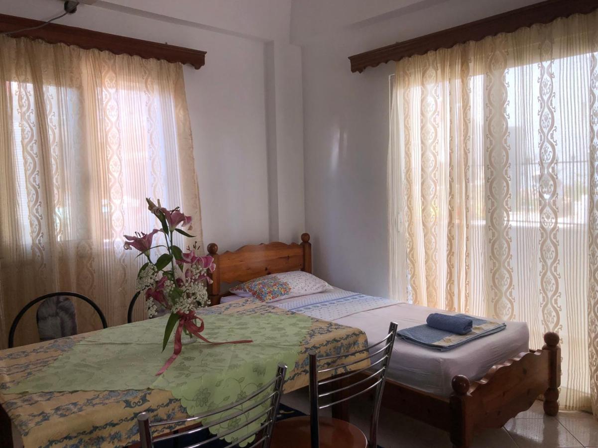 Vila La Tuna Apartment Ksamil Ngoại thất bức ảnh